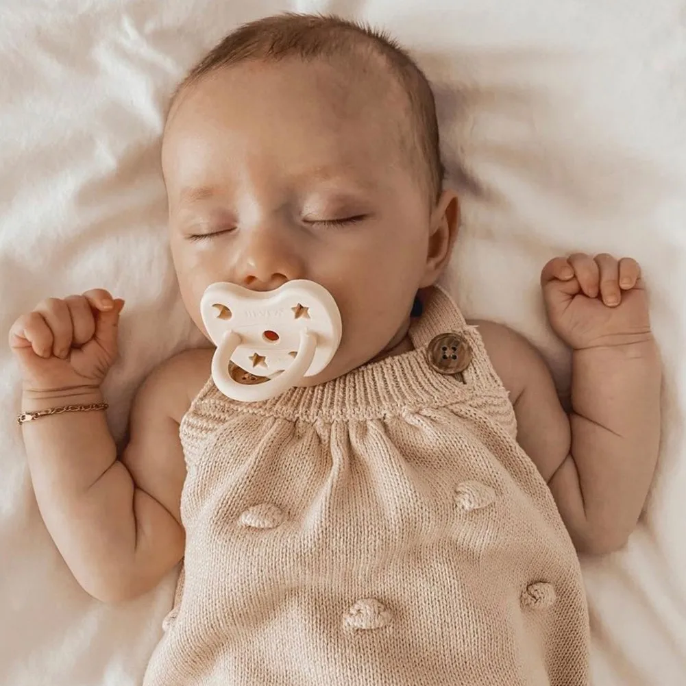Hevea Natural Rubber Round Pacifier - Milky White (0-3 Months)